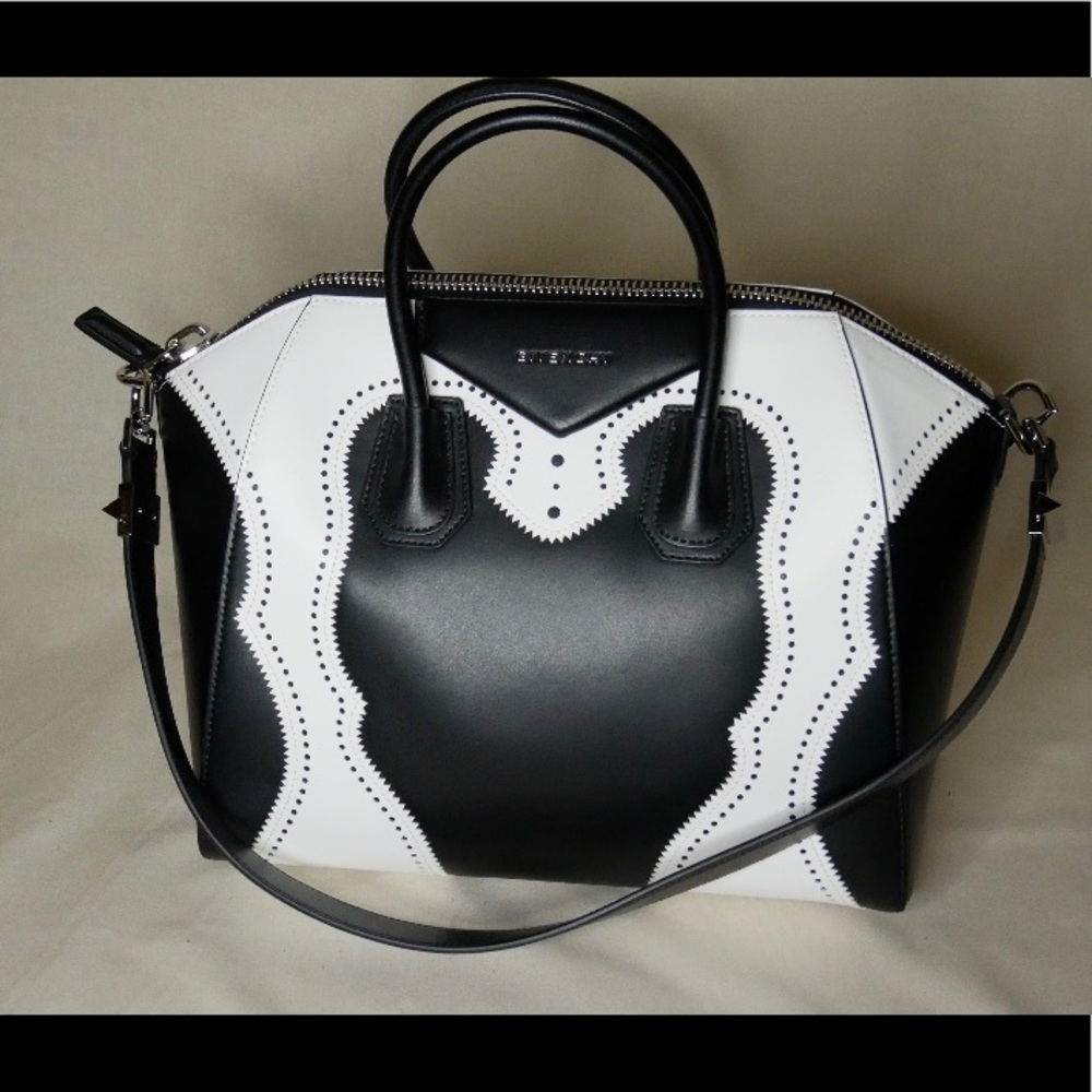 BRAND NEW Givenchy Antigona Purse